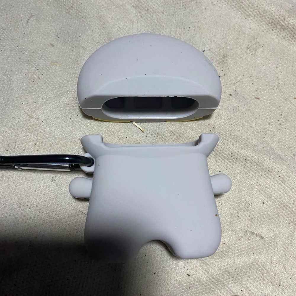 AirPods Second generation case